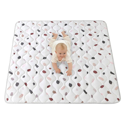 Hakuna Matte Gesteppte Krabbeldecke | Unisex-Hygge-Design | Confetti | 127 x 127 cm - heartbeat - Spielmatten