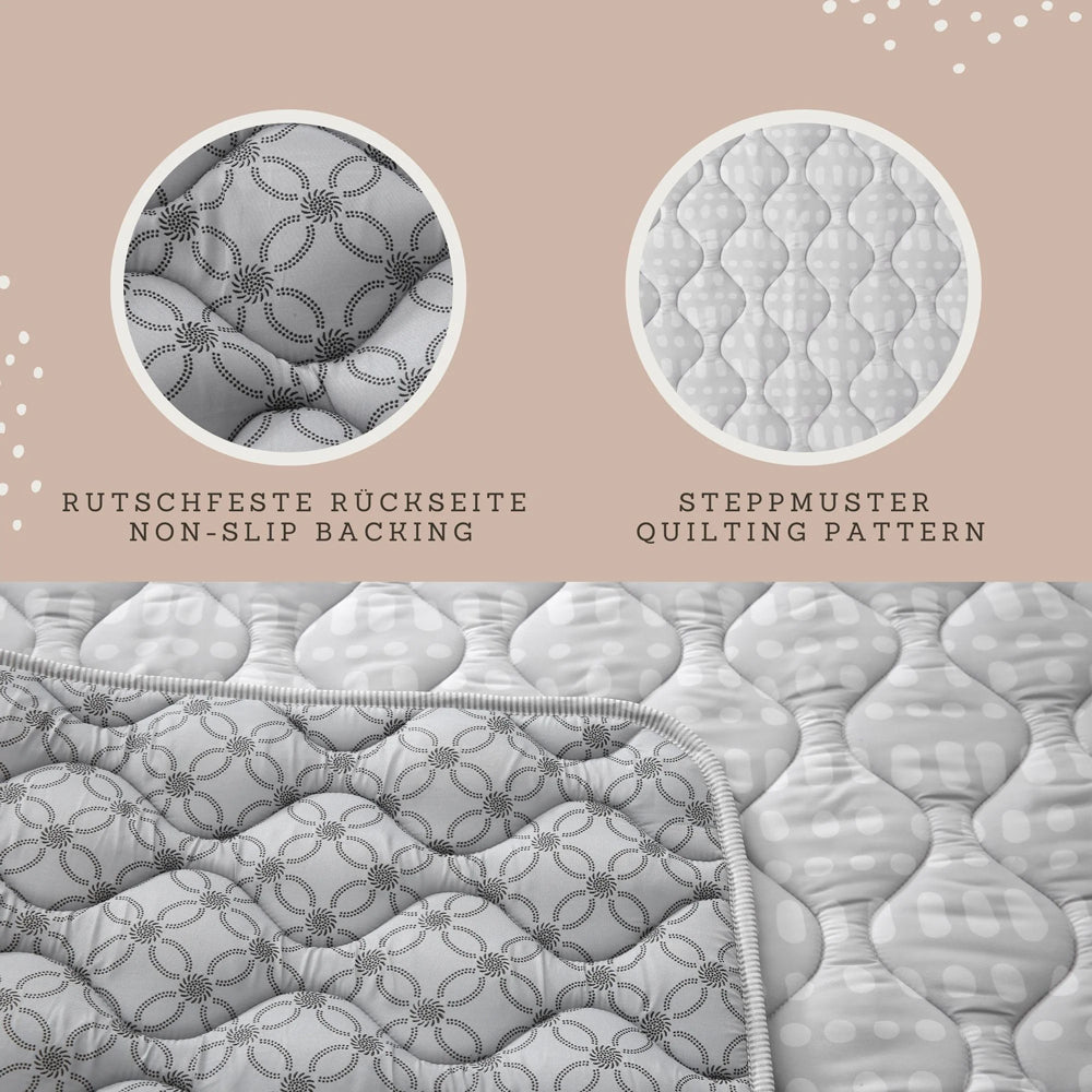 Hakuna Matte Gesteppte Krabbeldecke | Unisex-Hygge-Design | Grau Muster | 127 x 127 cm - heartbeat - 